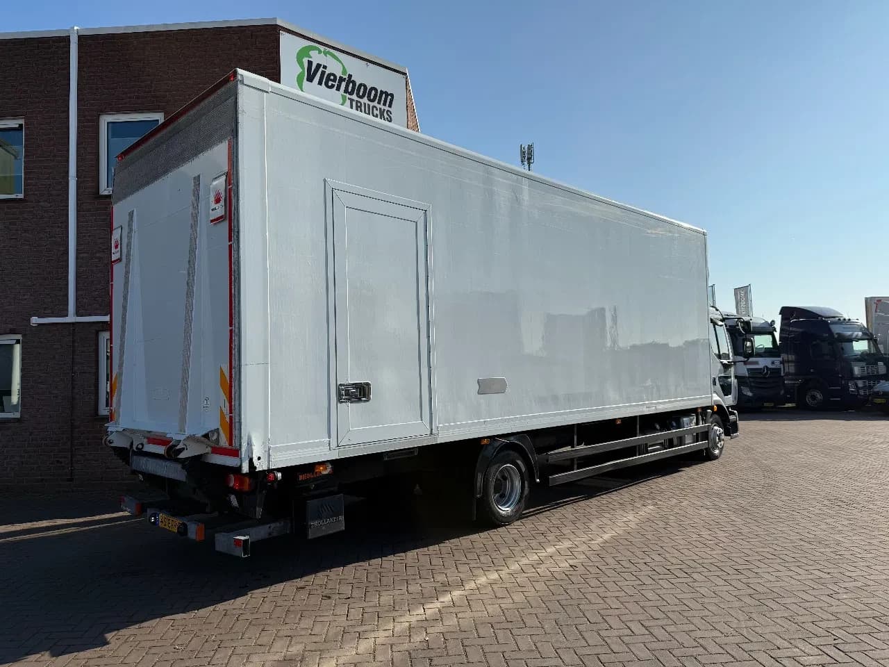 Volvo FL 4X2 Bakwagen met laadklep (8.05x2.49x2.70) APK 12-2025 NL TRUCK - Image 7