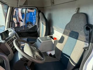 Volvo FL 4X2 Bakwagen met laadklep (8.05x2.49x2.70) APK 12-2025 NL TRUCK - Thumbnail 16